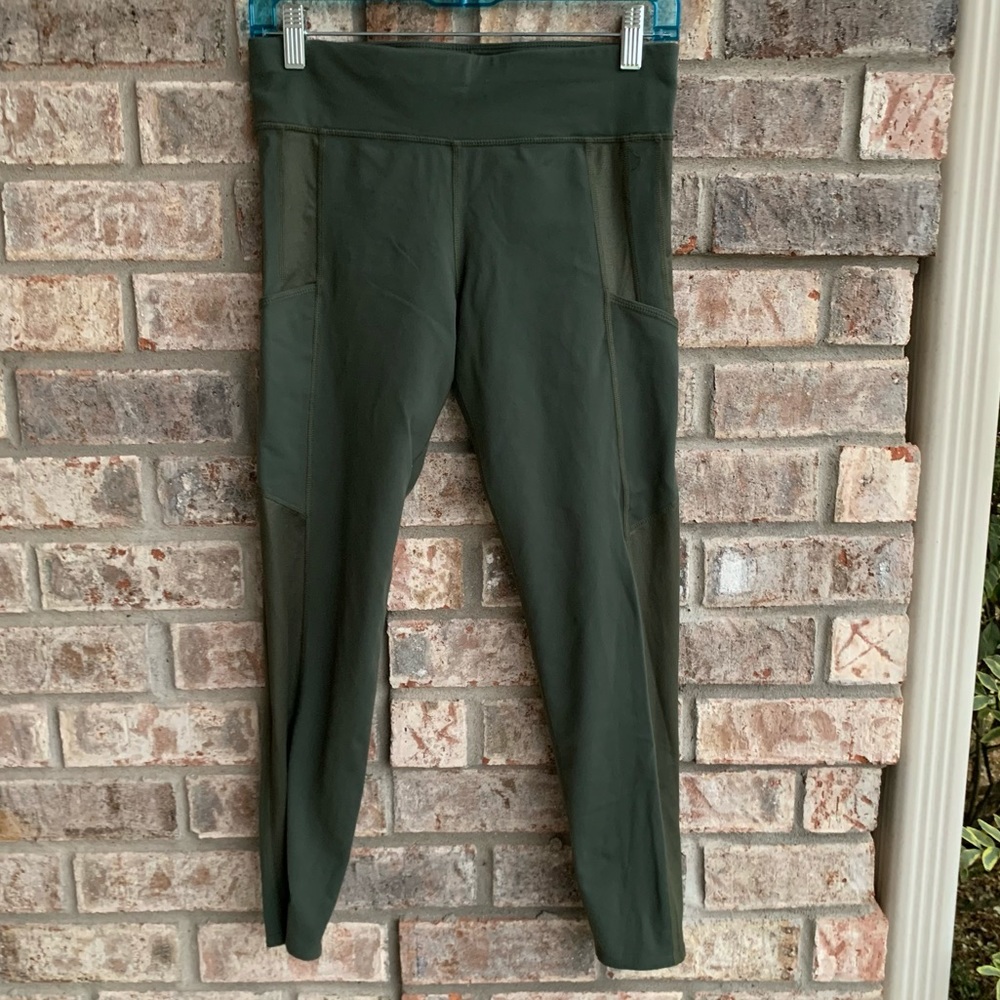 🍒💣 Joy Lab yoga exercise green leggings